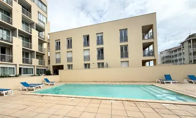 Piscine de l'établissement Évasion Océane Mimizan plage ou située à proximité