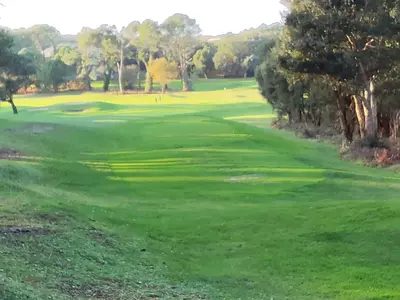 Golf sur le terrain de l'appartement ou à proximité