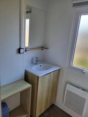 Plan de l'établissement MH 470 3chambres et 1salle de bain dans camping 4 étoiles