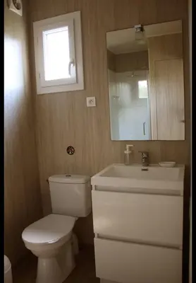 Salle de bains dans l'établissement Adorable tiny-house