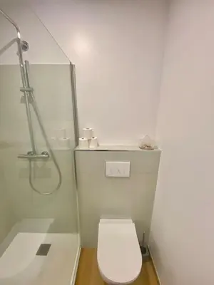 Salle de bains dans l'établissement T2 avec Jardin - Port de Larros - Coeur Bassin