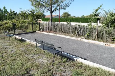 Jardin de l'établissement Maison 3 chambres à 2 pas du lac
