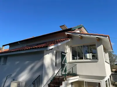 Balcon ou terrasse dans l'établissement Appartement rénové, clim, parking - 8 pers. - FR-1-413-265