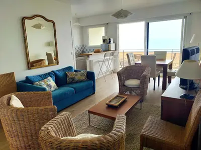 Coin salon dans l'établissement Superbe appartement vue mer, Hossegor