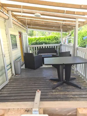 Balcon ou terrasse dans l'établissement Mobilhome camping Lalande Mimizan