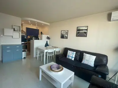 Cuisine ou kitchenette dans l'établissement Appartement - Bonamour