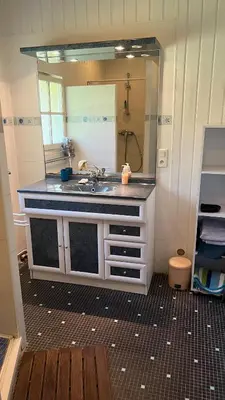 Cuisine ou kitchenette dans l'établissement La Chaumière, maison familiale proche Bassin Arcachon