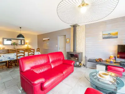 Coin salon dans l'établissement Maison proche océan - 6 pers. - FR-1-50-198