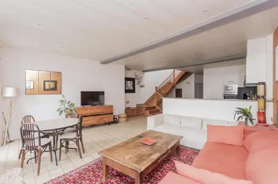Coin salon dans l'établissement Appartement de caractère au cœur du centre ville avec très belle terrasse