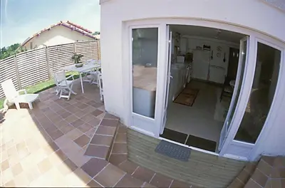 Balcon ou terrasse dans l'établissement L'Hernani