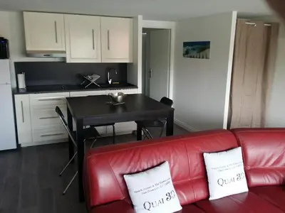 Cuisine ou kitchenette dans l'établissement Les Locations du Bassin Appartements Alexandre