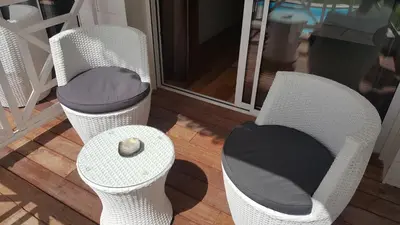 Coin salon dans l'établissement Villa BORA BORA