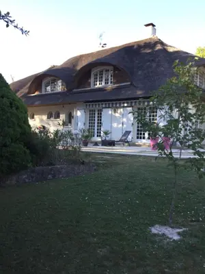 Jardin de l'établissement La Belle Chaumière