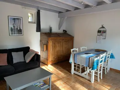 Coin salon dans l'établissement Gîtes & Spa de charme 