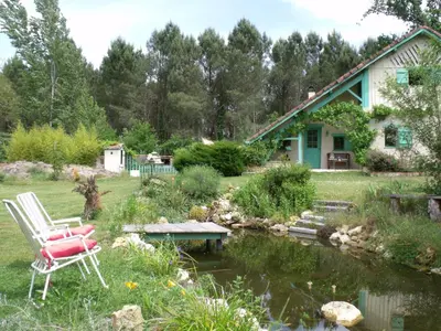 Jardin de l'établissement Les Hôtes Landes