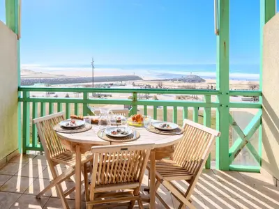 Balcon ou terrasse dans l'établissement Apartment Cap Océan-5 by Interhome