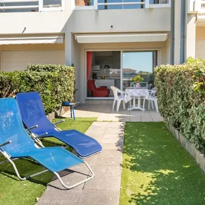 Apartment Les Pêcheurs-4 by Interhome