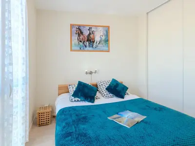 Un ou plusieurs lits dans un hébergement de l'établissement Apartment L'Oustalet-3 by Interhome