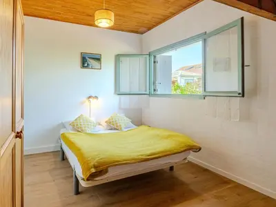 Un ou plusieurs lits dans un hébergement de l'établissement Holiday Home Sicard-5 by Interhome