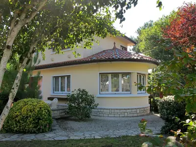 Jardin de l'établissement Holiday Home Tourterelles by Interhome