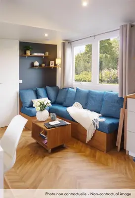 Coin salon dans l'établissement Camping Officiel Siblu Les Dunes de Contis