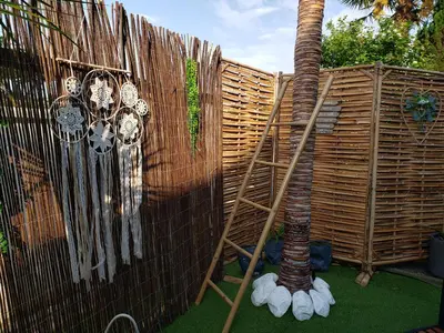 Jardin de l'établissement Studio Zure Ondoan - SPA et piscine chauffée