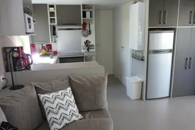 Cuisine ou kitchenette dans l'établissement GH Vacances La Réserve