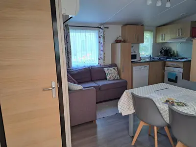 Cuisine ou kitchenette dans l'établissement GH Vacances La Réserve