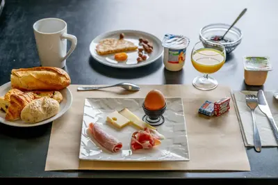 Nourriture dans l'hôtel ou à proximité