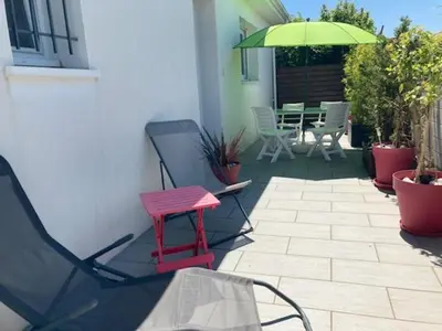 Terrasse ou espace extérieur de l'établissement Maison entre côte basque et côte Landaise