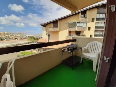 Balcon ou terrasse dans l'établissement Appartement rénové cœur de Seignosse, animaux acceptés, parking inclus - FR-1-239-107