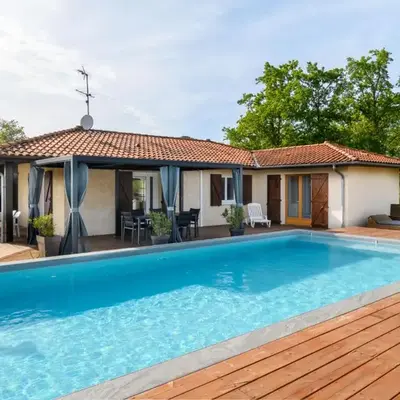 Holiday Home Petrocq by Interhome