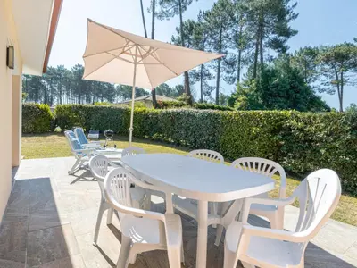 Jardin de l'établissement Holiday Home Carraou by Interhome