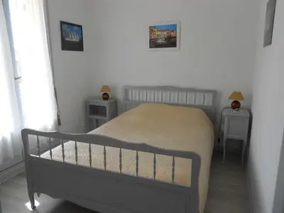 Un ou plusieurs lits dans un hébergement de l'établissement Appartement T2 Cabine à Vieux-Boucau avec Balcon, Animaux Admis - FR-1-379-24