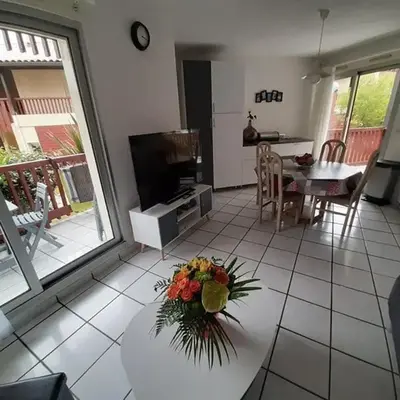 Appartement T2 cabine avec terrasse et piscine à Vieux-Boucau