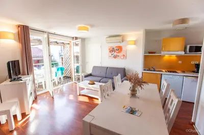 Cuisine ou kitchenette dans l'établissement Olydea la Chalosse - Cassen