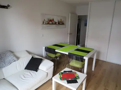Coin salon dans l'établissement LES BALCONS DE L'OCEAN