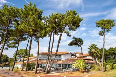 Jardin de l'établissement SOWELL Family Pignada Plage