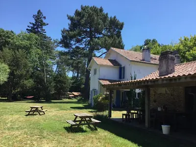 Jardin de l'établissement Gites-Cyclistes-Léon