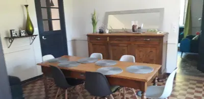 Coin salon dans l'établissement 325 Route du Fourou