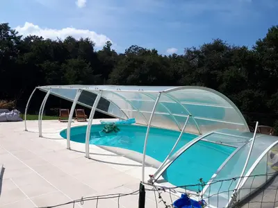 Piscine de l'établissement Gîte Pouton ou située à proximité