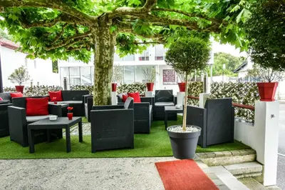 Jardin de l'établissement Hôtel Auberge l'Estanquet