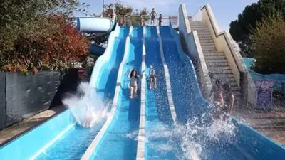 Piscine de l'établissement Bungalow confortable à Gastes + Piscine ou située à proximité