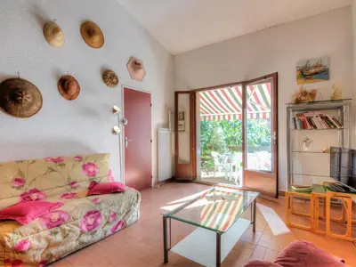 Coin salon dans l'établissement Holiday Home Juncades by Interhome