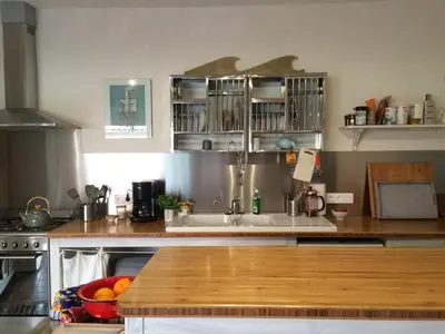 Cuisine ou kitchenette dans l'établissement La villa tamaris maison à partager