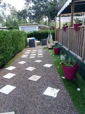 Jardin de l'établissement Mobil-home 6 personnes
