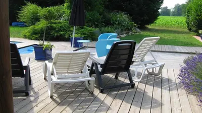 Jardin de l'établissement Villa charmante à Saint-Vincent-de-Paul avec piscine privée