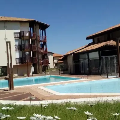 Appartement vue lateral du lac