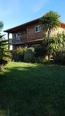 Jardin de l'établissement Au calme, entre lac et océan