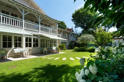 Jardin de l'établissement La Villa du Moulleau